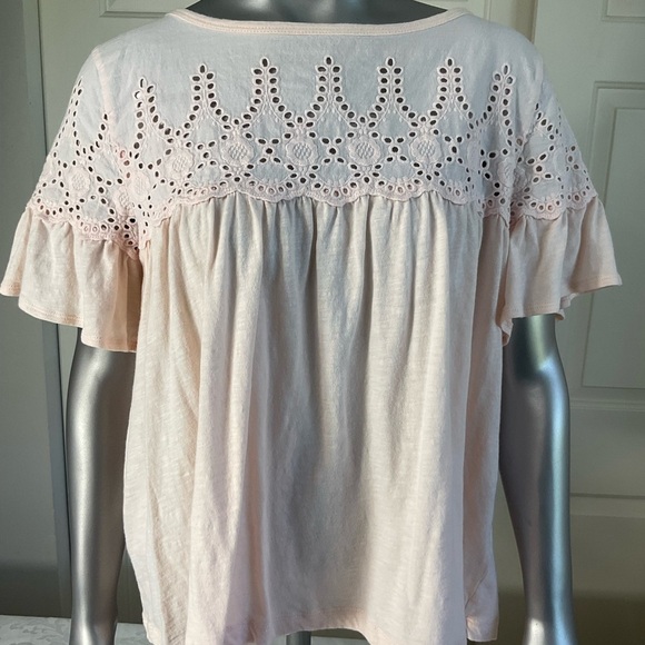 J. Crew Tops - J Crew Womens Size Large Peach Pierced Lace Trim Flutter Sleeve Shirt Peasant